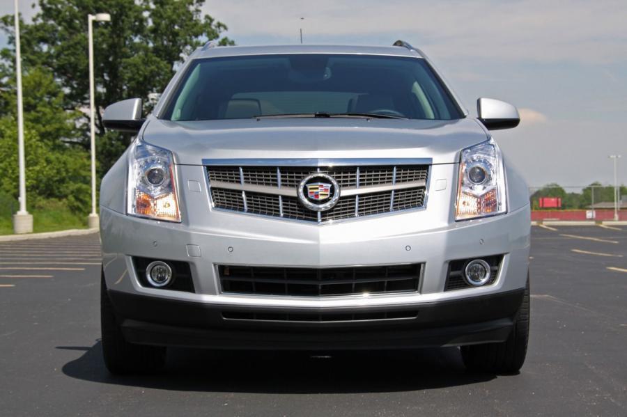  Cadillac SRX Crossover 2010 года  (фото 67 из 95)